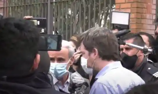 Protesta policial en Olivos: Repudio de oficialismo y oposición, rechazo de agentes al presidente y contramarcha fallida