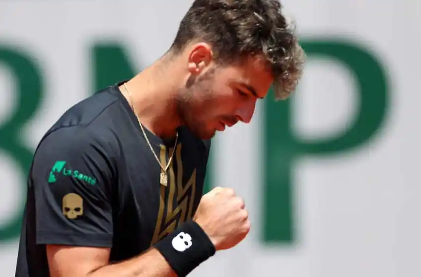 Lóndero sigue haciendo ruido en París: eliminó al local Gasquet