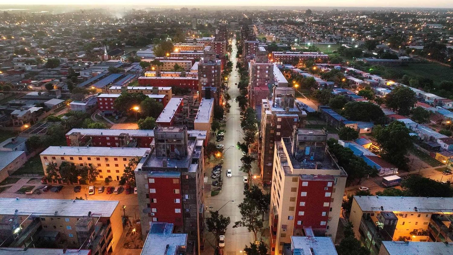 Un nene se cayó de un tercer piso en barrio Las Flores II