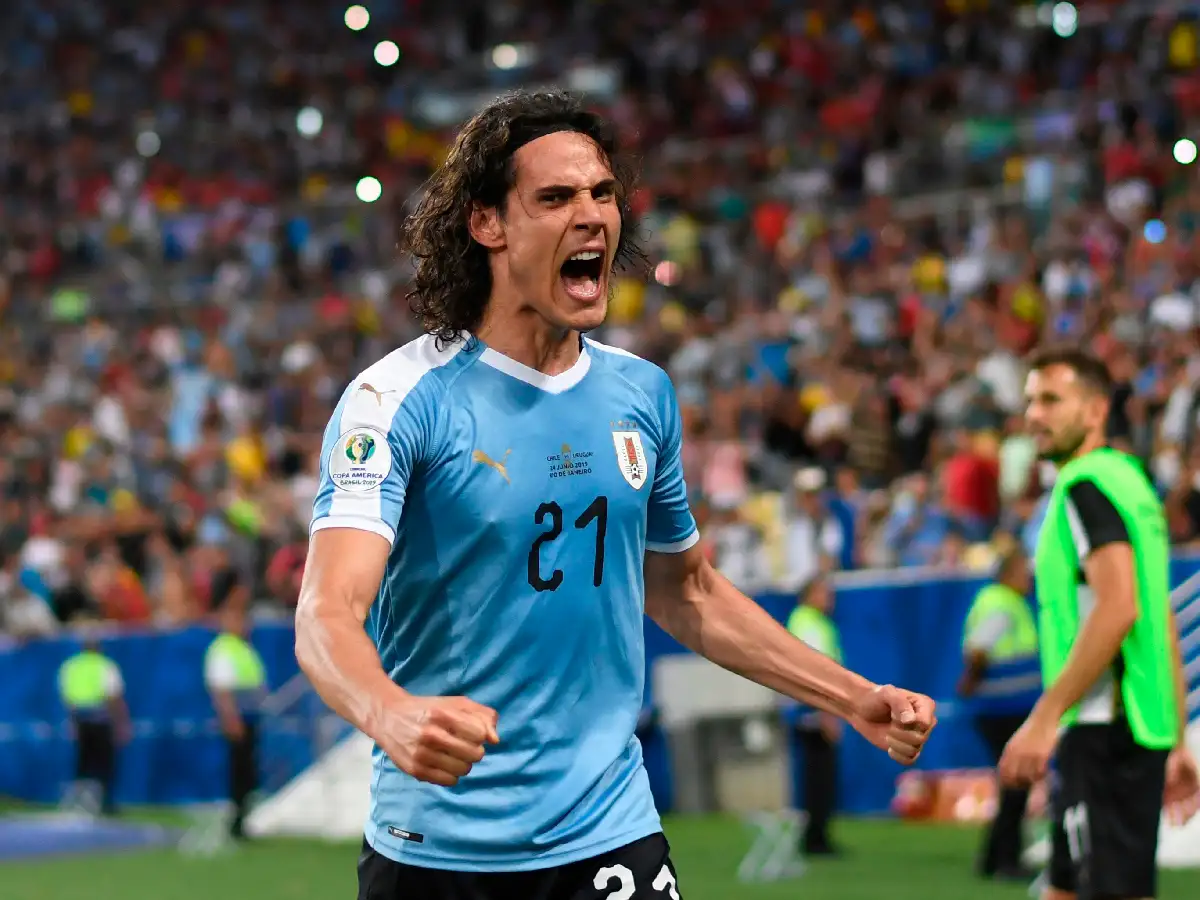 Uruguay le ganó a Chile y clasificó primero