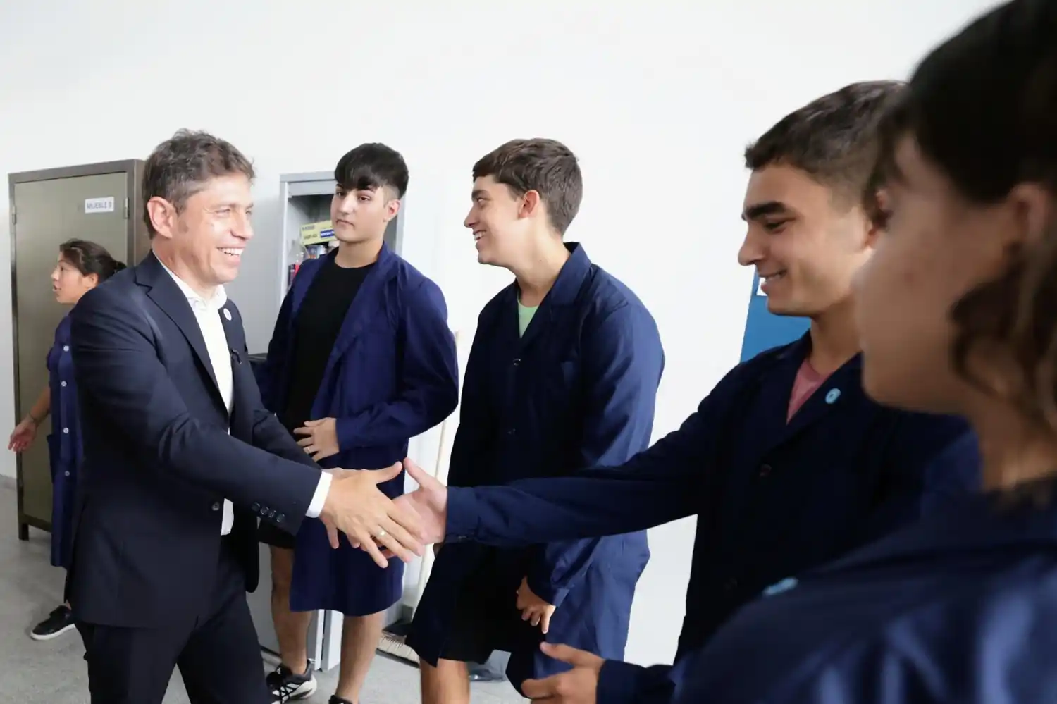 El Gobernador dialogó con los alumnos de la Escuela Técnica N° 1 de Carhué.