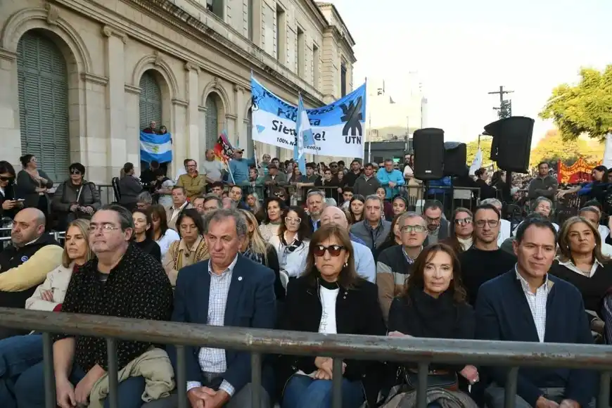 Marcha Universitaria en Santa Fe