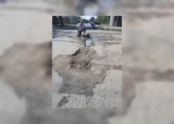 Un hombre se cayó en Caseros y Naón