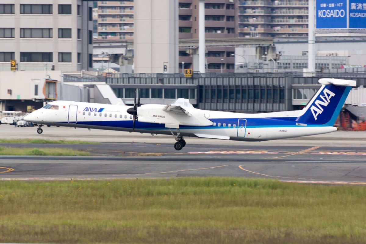 Incidente grave en Japón: Avión de ANA Wings aterriza en pista ocupada