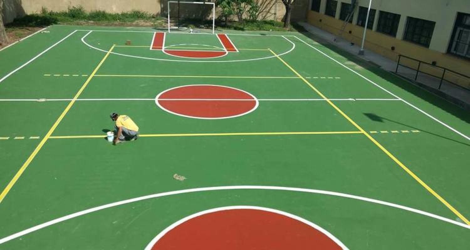 Río Tala: pintura para el playón de la escuela N° 12