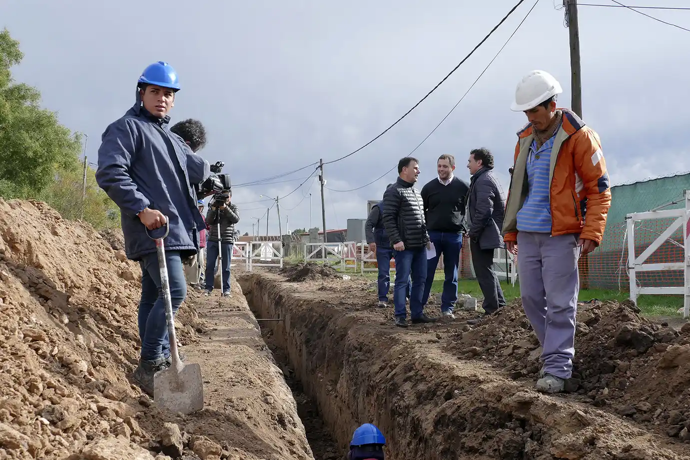 El intendente de Azul supervisó obras en el barrio Uocra