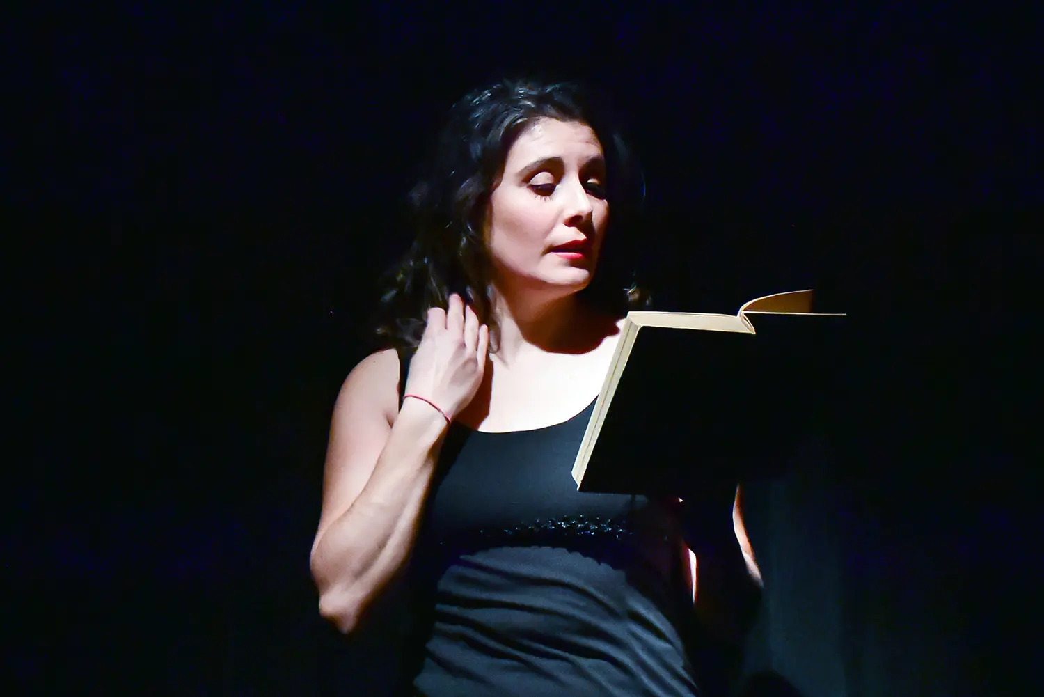 Milagros Cabrera. Interpreta La Casa