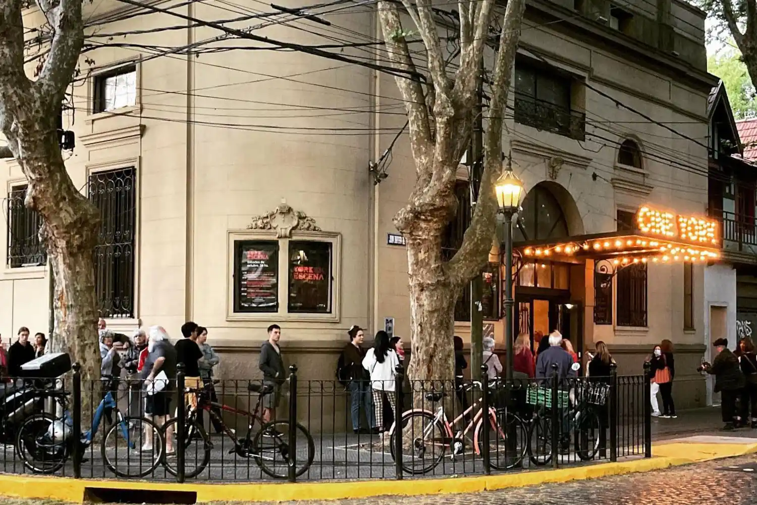 En Vicente López se lleva adelante el proyecto Casa Abierta, la agenda cultural de verano del Municipio.