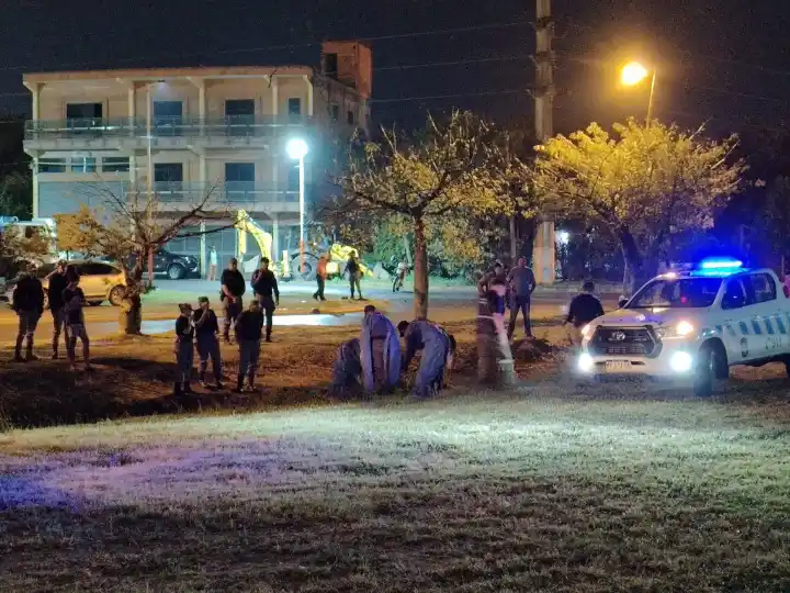 Dos víctimas fatales: un conductor se fugó luego de participar de un choque con una motocicleta en Clorinda