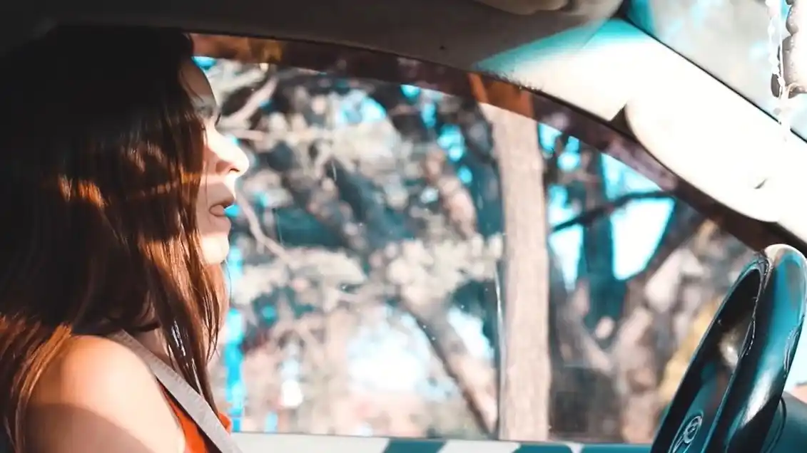 Gisela Mas y su primer videoclip con "Kikina"