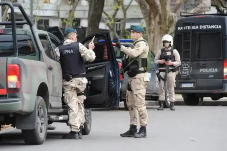 El Gobierno concretó el refuerzo de las Fuerzas Federales en Rosario: "Hay que llegar hasta el hueso"