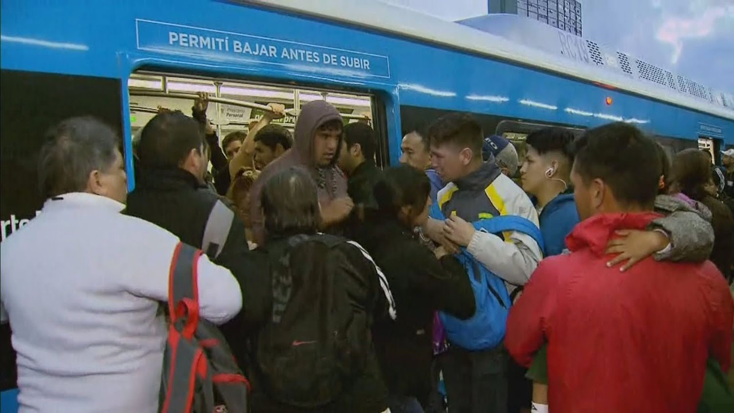 Demoras en el tren Sarmiento por problemas técnicos