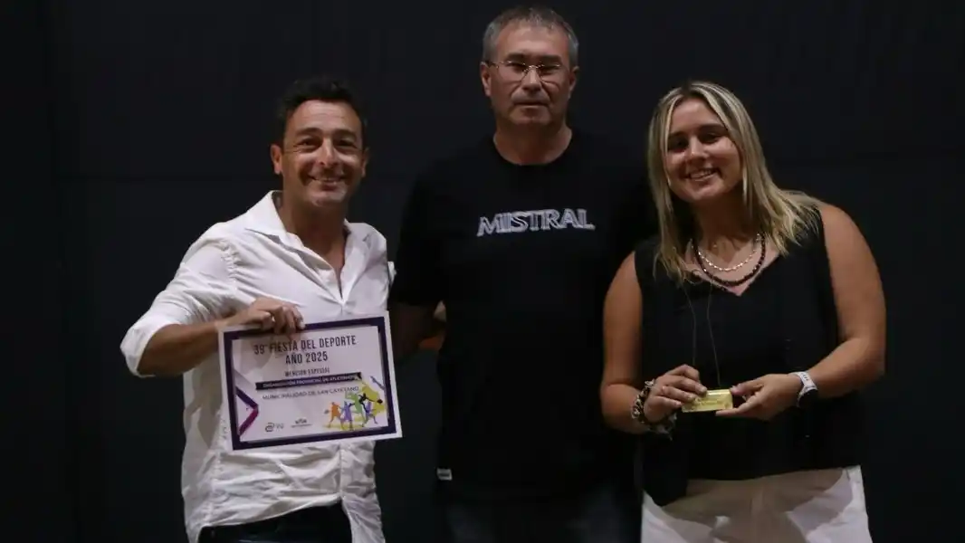 Mauro Cabrera, distinguido en San Cayetano