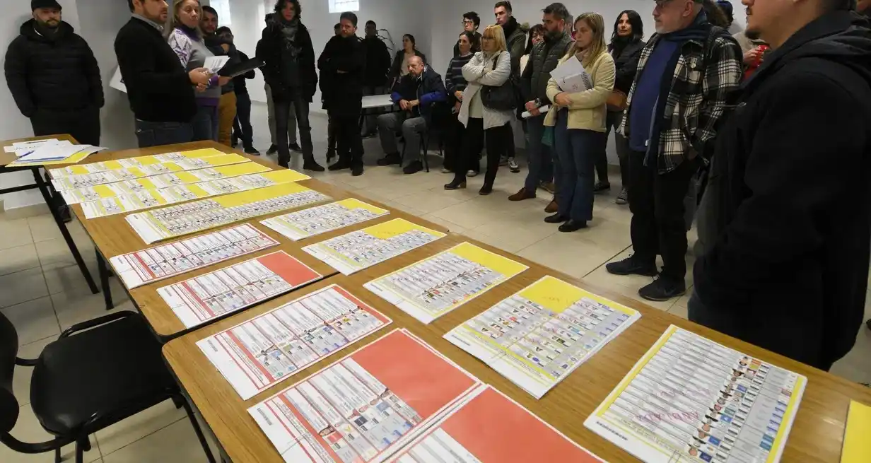 Sorteo partidos políticos
