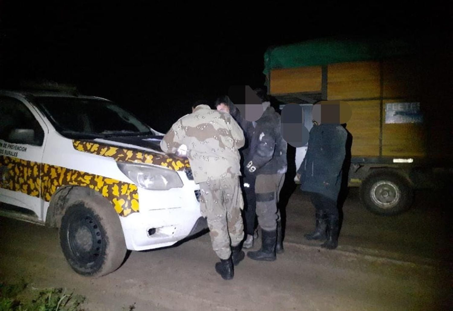 Insólito: lo demoraron dos veces en el mismo día transportando cazadores furtivos y perros de caza