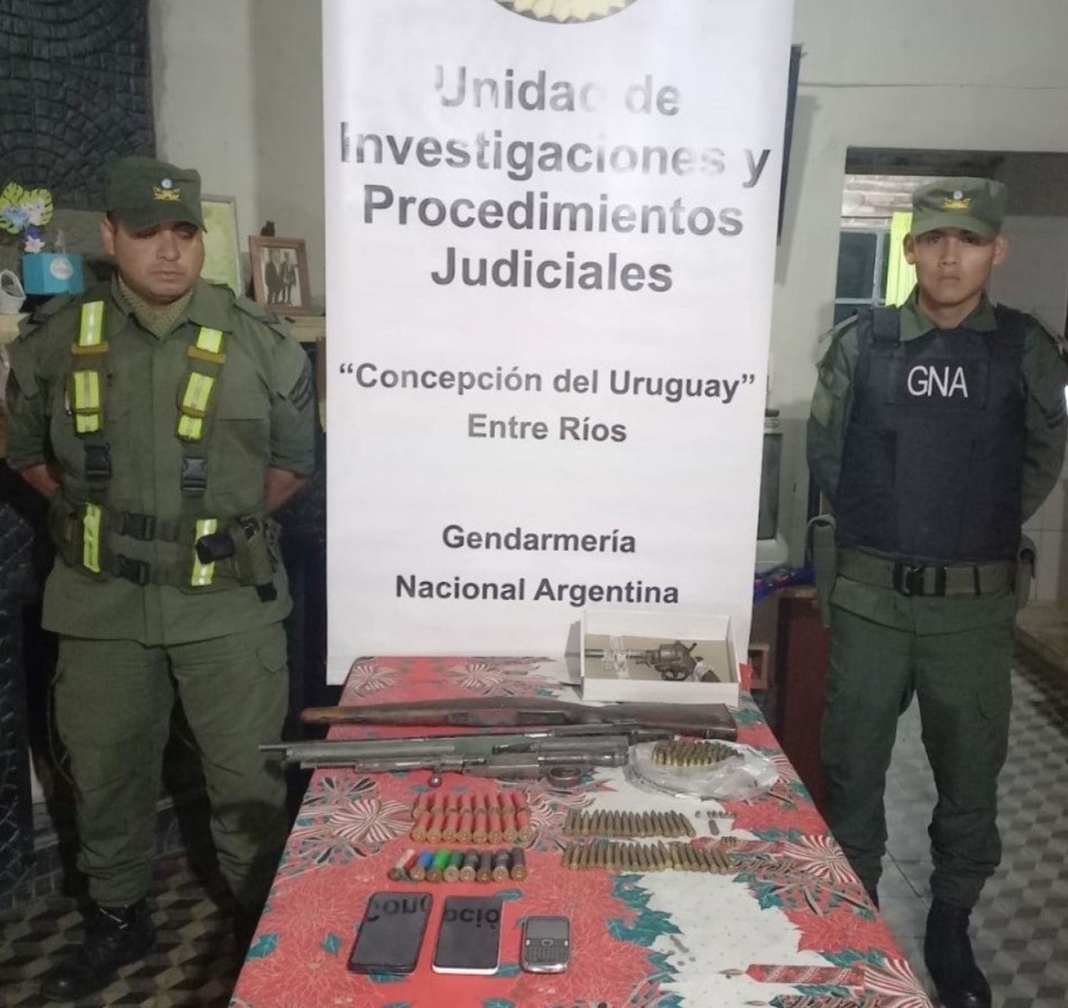 Allanamientos y detenidos: Gendarmería secuestró drogas, dinero y municiones