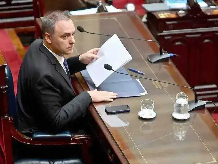 La oposición rearma estrategia para interpelar a 
Adorni y reactiva amenaza de moción de censura