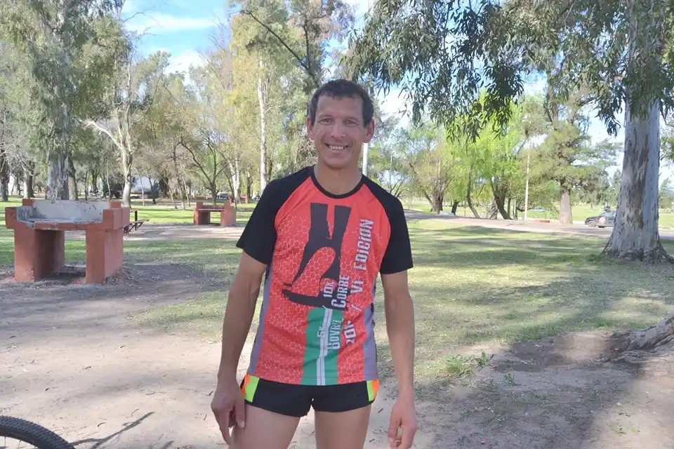 Sergio Meoniz un maratonista que muestra su realidad