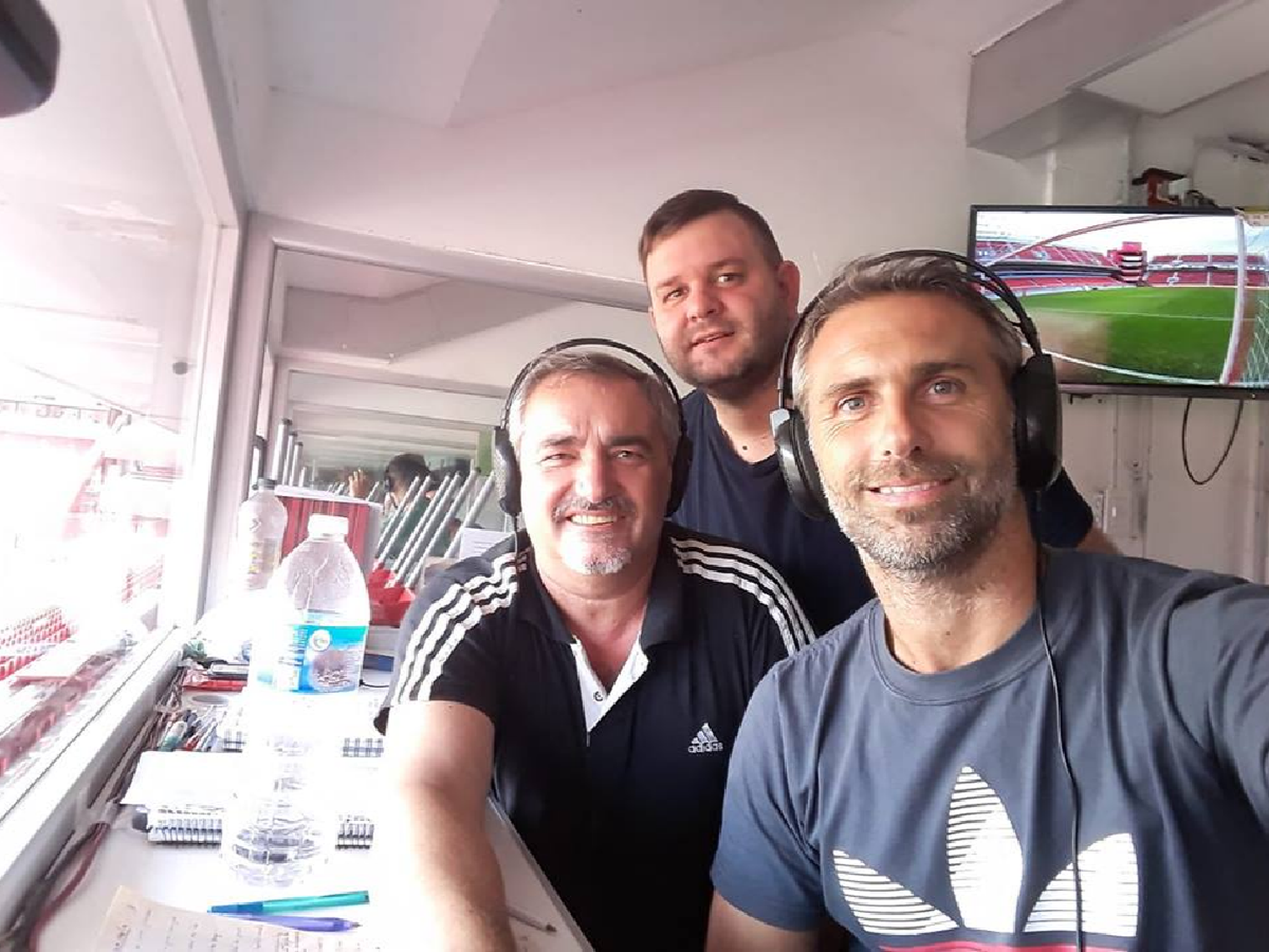 “Goles” de papel