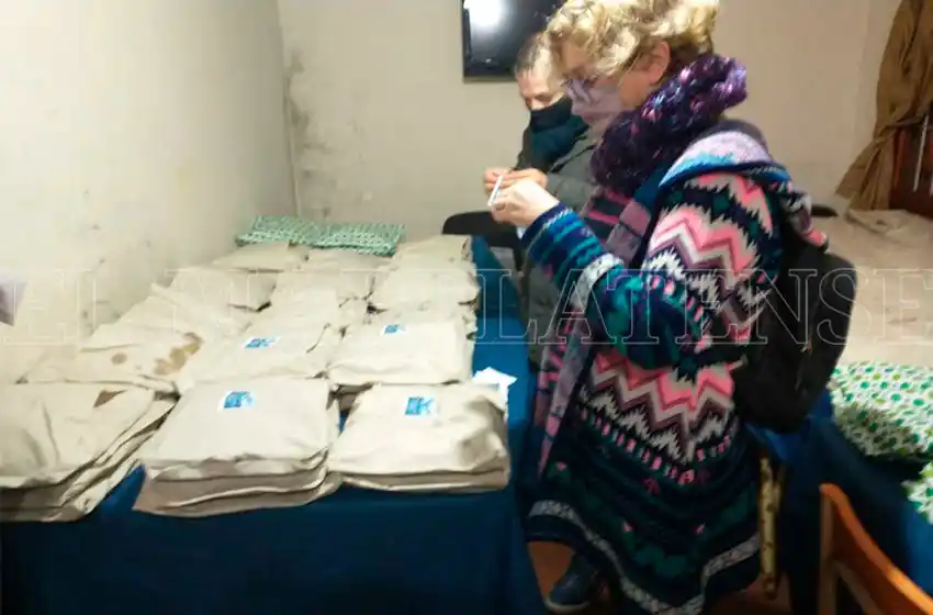 9 de Julio solidario: CEFIL repartió más de 10.000 empanadas en comederos y merenderos