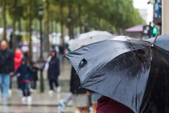 Las temperaturas cálidas del centro del país comenzarán a bajar el jueves con lluvias y tormentas