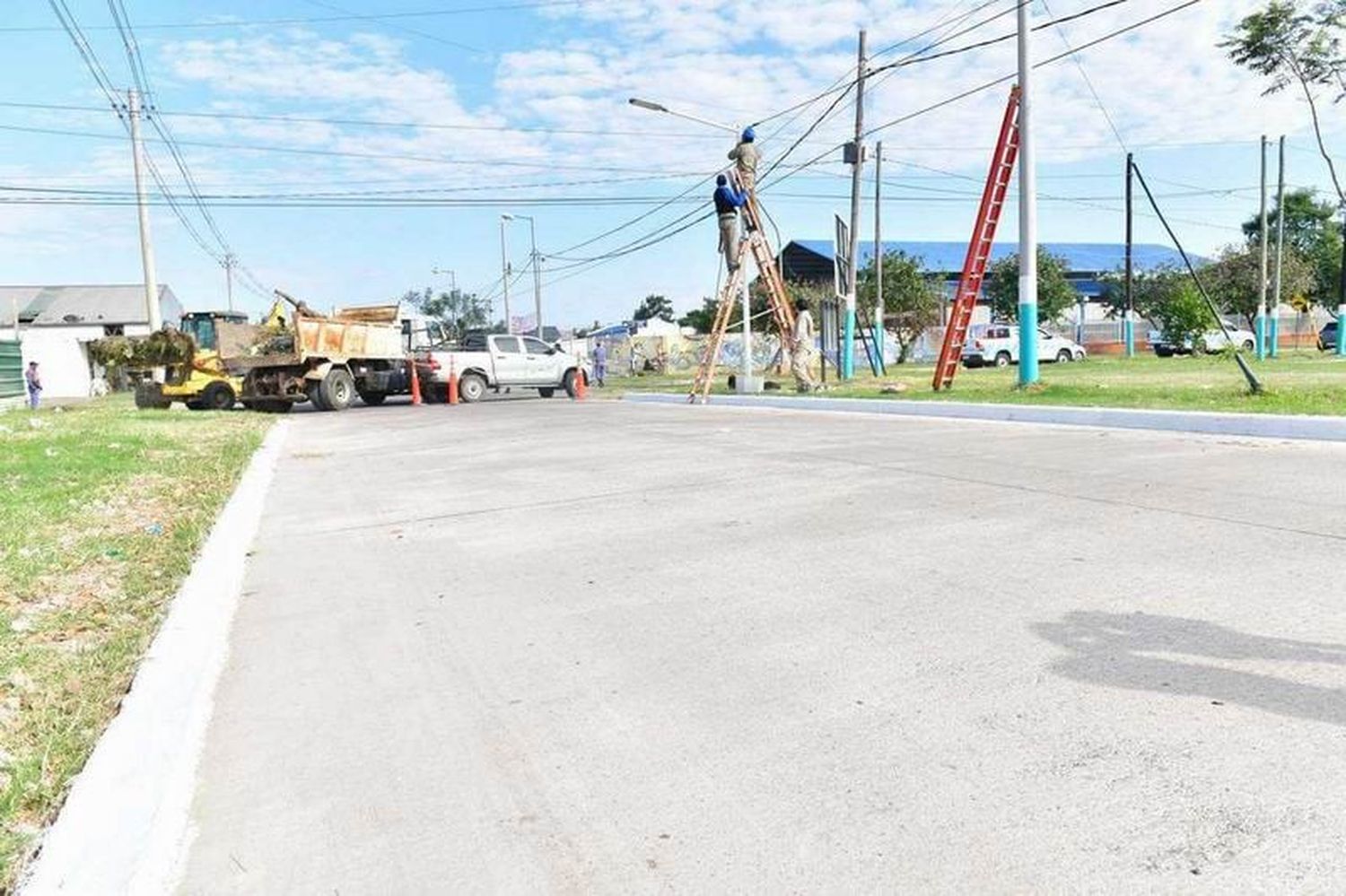 El gobernador inaugurará obras de
pavimentación en dos barrios capitalinos