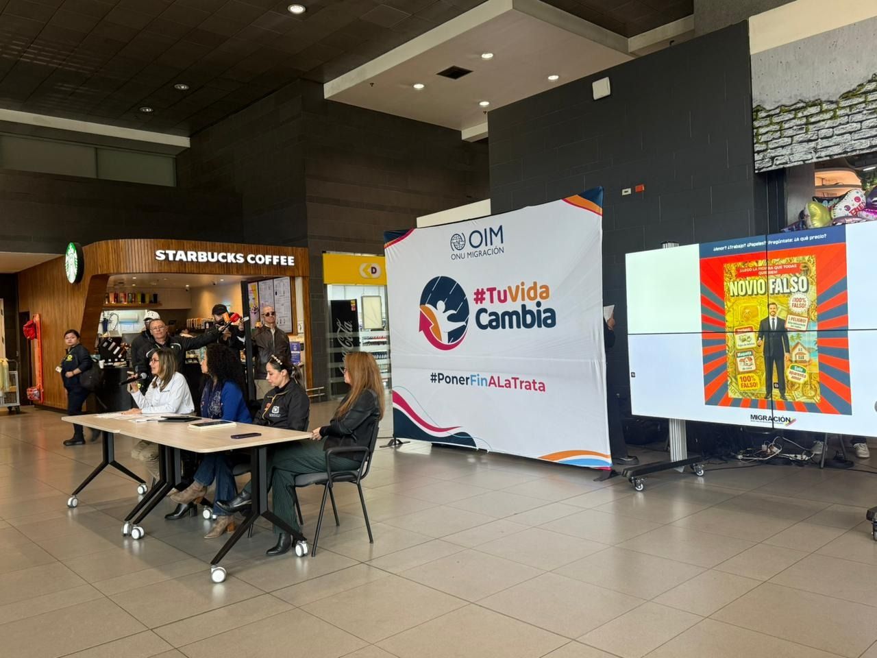 Arte y formación, ejes de la campaña “La trata es real” en el Aeropuerto Internacional El Dorado