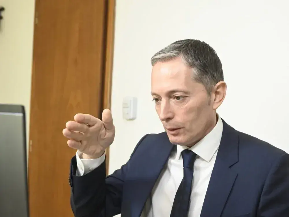 El jefe comunal destacó que la decisión implica resignar una importante fuente de ingresos para las arcas municipales.