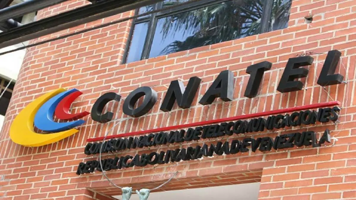 CUANDO EL PODER SE USA para silenciar a los incómodos: van 78 emisoras cerradas por Conatel este año