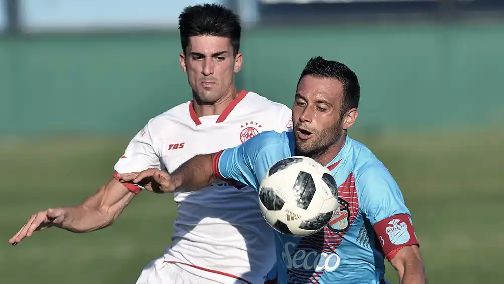 Huracán despidió el año con una derrota ante Arsenal