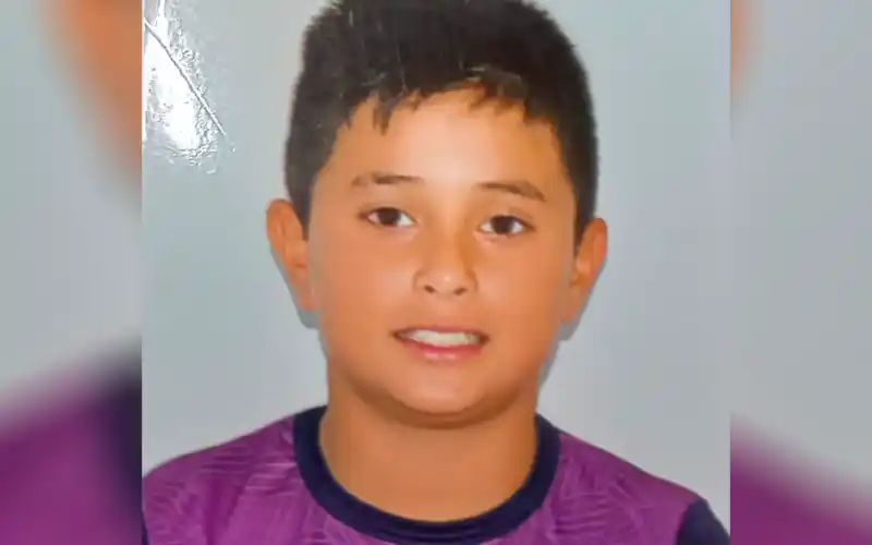 La familia del futbolista Bautista Novella lo felicita