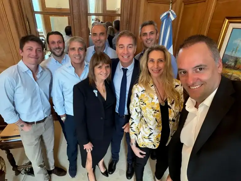 Karina Milei convocó a la mesa política: será el debut de Diego Santilli como jefe de Gabinete