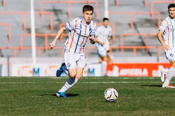 Con menos descanso, Alvarado afronta otro desafío clave