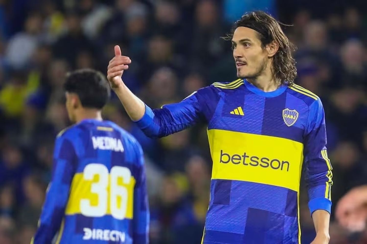 Edinson Cavani y Boca buscarán hacer la parte que les toca este miércoles y esperar un "milagro" para quedar primero en la zona