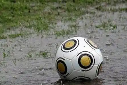 Fútbol local: suspendida la jornada de hoy sábado