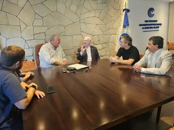 La Universidad y Mirada Ciudadana firmaron un acuerdo para potenciar su intervención en conflictos barriales