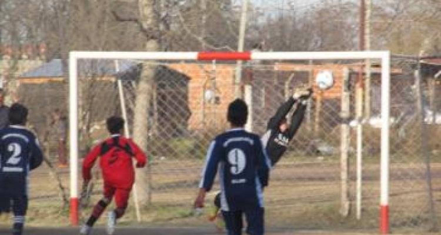La 2001 volvió al triunfo