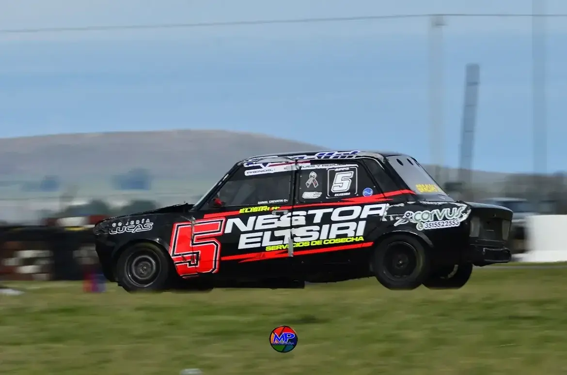 Ramiro Elisiri rodando en el asfalto del Autódromo Hermanos Emiliozzi de Olavarría, el cual lo tuvo como ganador el pasado fin de semana (Foto: MP Olavarría)