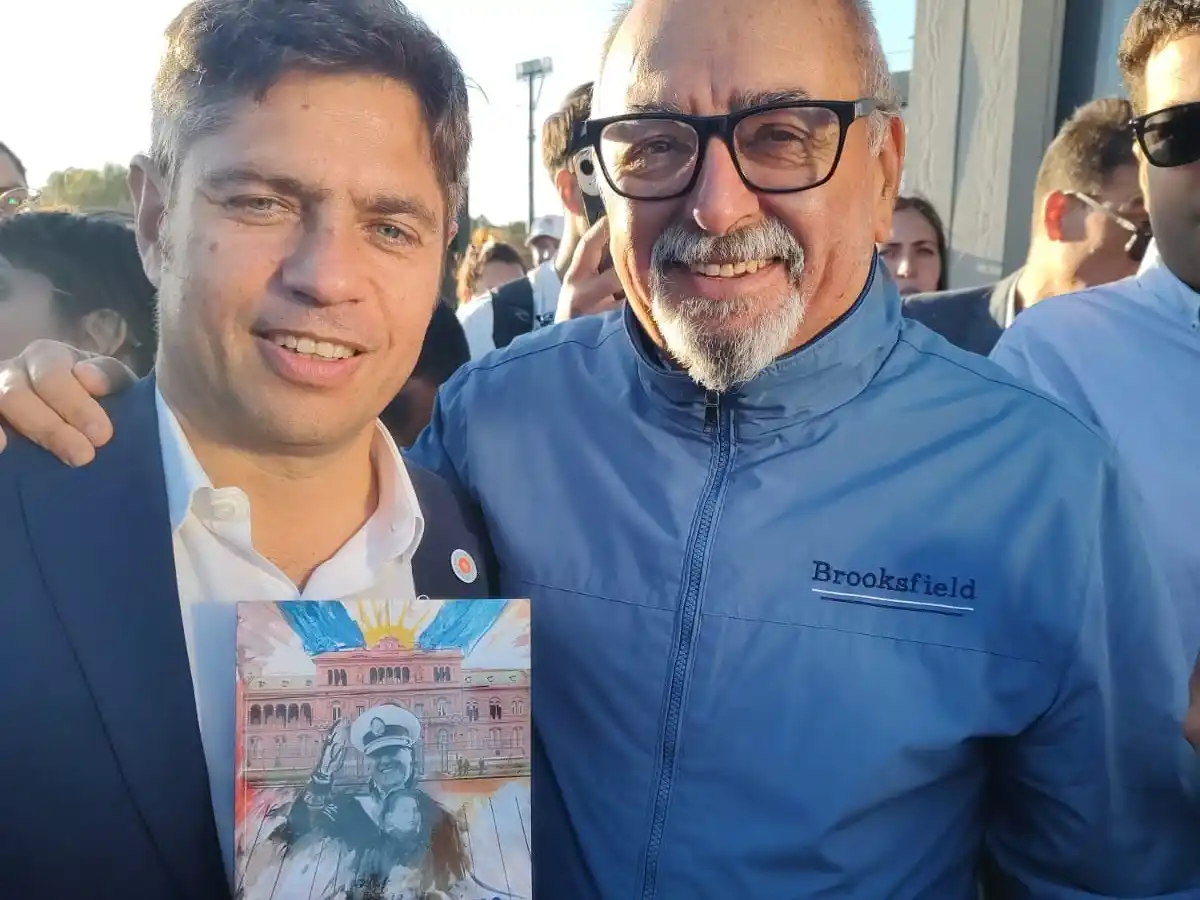 Kicillof y Llarías