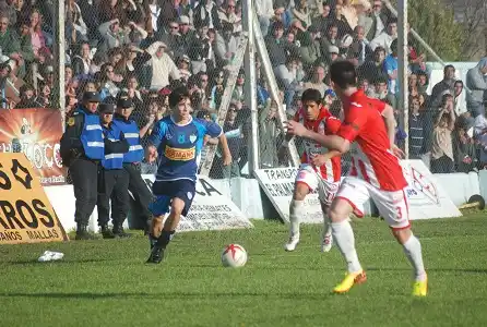 Polémica derrota de Juventud ante San Martín de Tucumán 