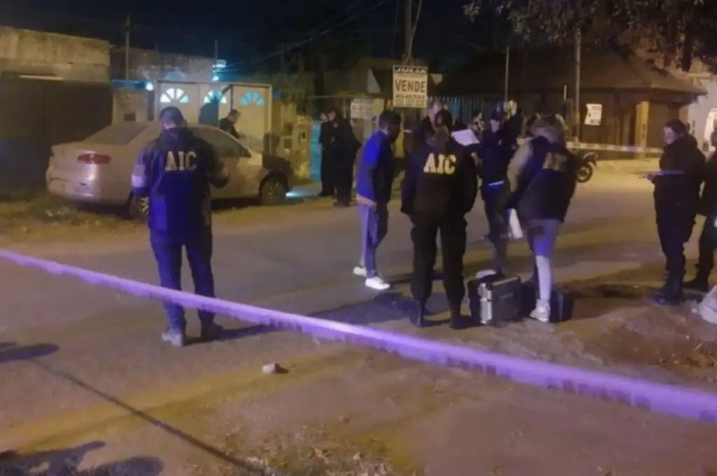 Rosario: asesinaron a balazos a un hombre en barrio Casiano Casas