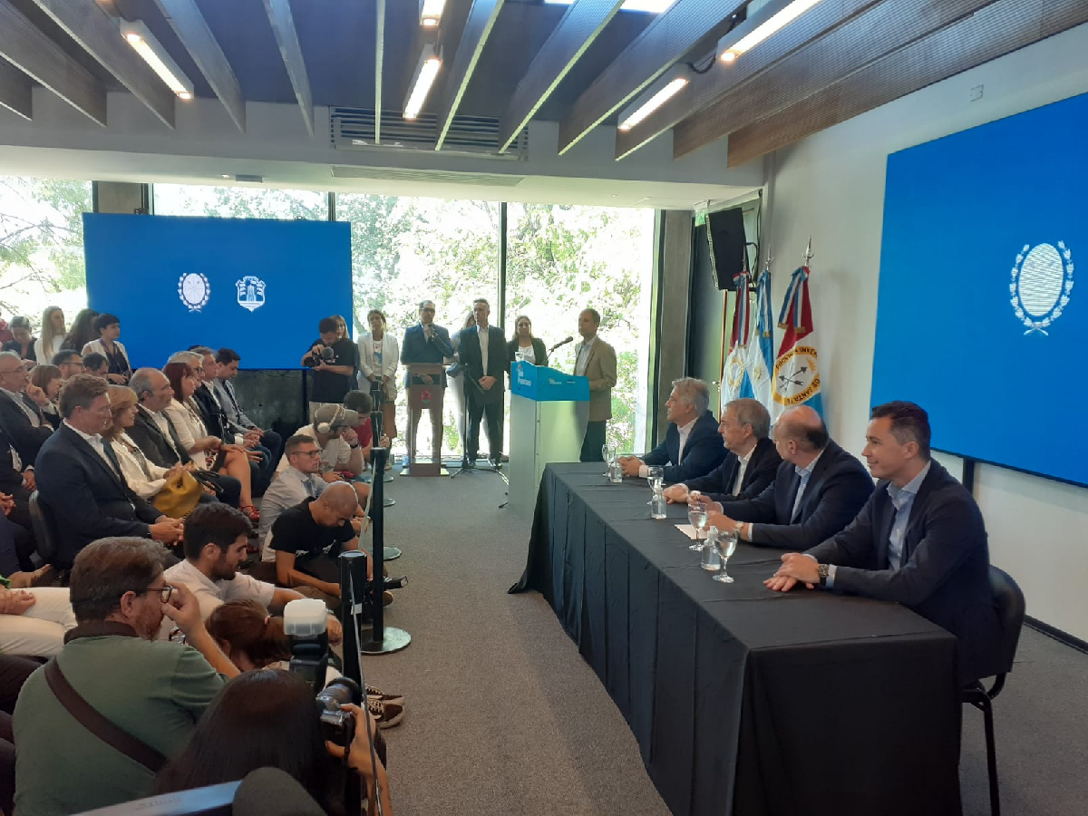 Acueducto Córdoba-Santa Fe: en la Tecnoteca de San Francisco se dio inicio a la primera etapa de licitación