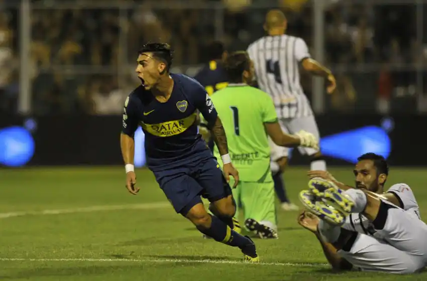 Boca paseó su poderío por San Juan
