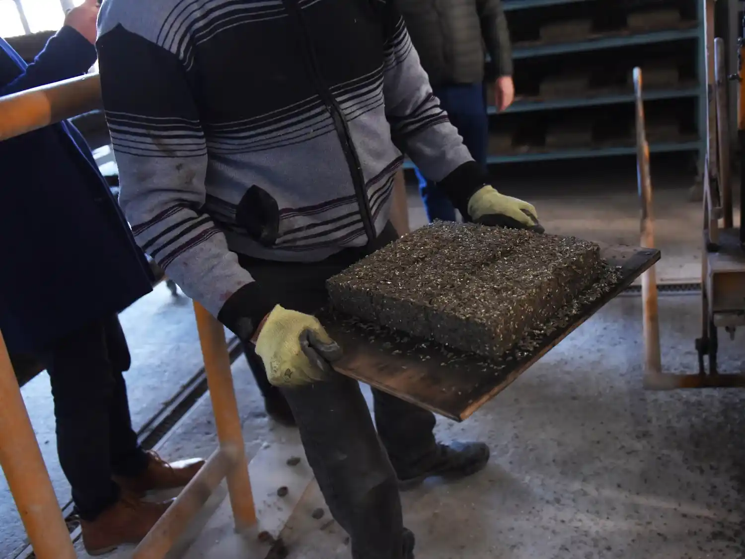 Crespo será la primera ciudad del país en tener aulas construidas con ladrillos PET