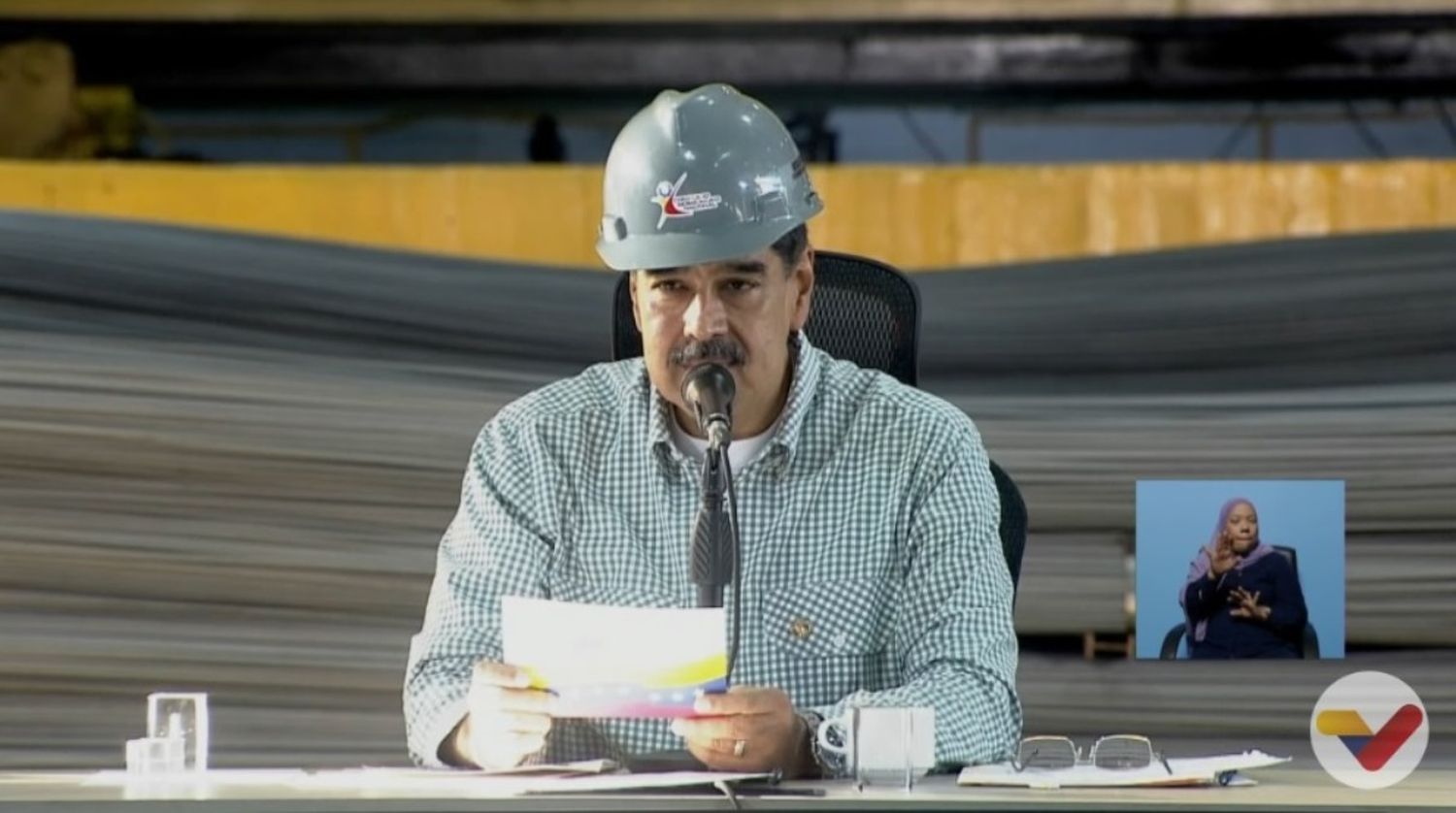 Maduro a los “SEÑORES CON SOTANA”: “El derecho a la alegría y Navidad no nos lo quita nadie”