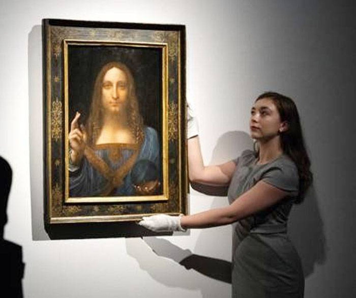 Nuevos estudios revelan que hay partes del «Salvator Mundi» que no pintó Leonardo