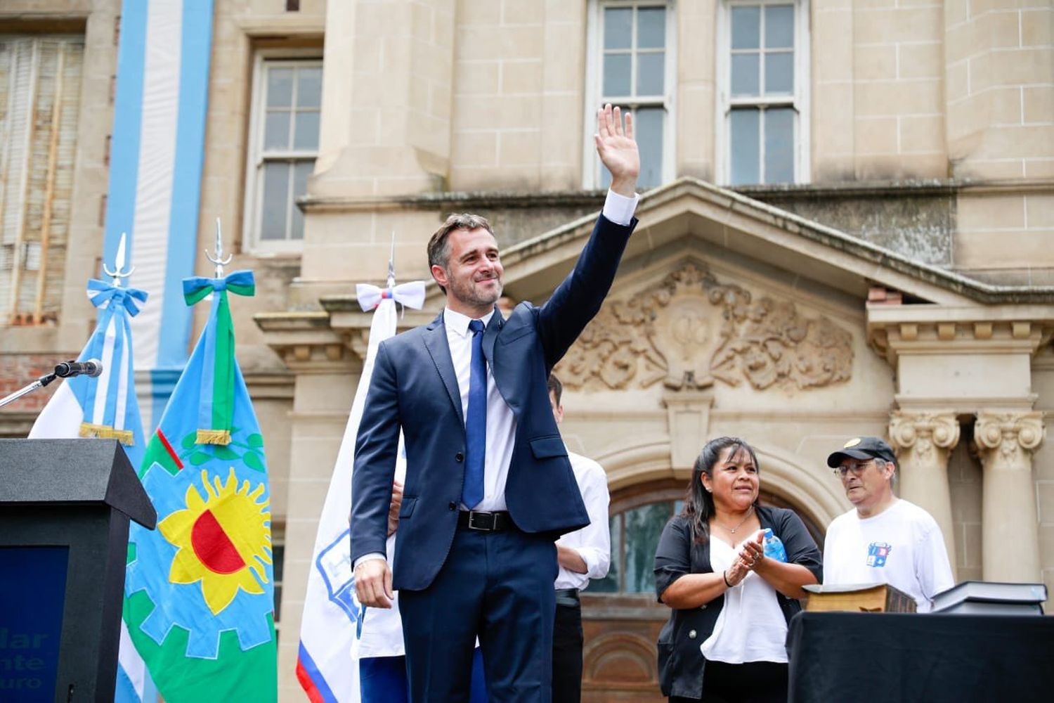 Asumió Achával en Pilar: “Vamos por mucho más, por mucha más salud, más educación, inclusión"