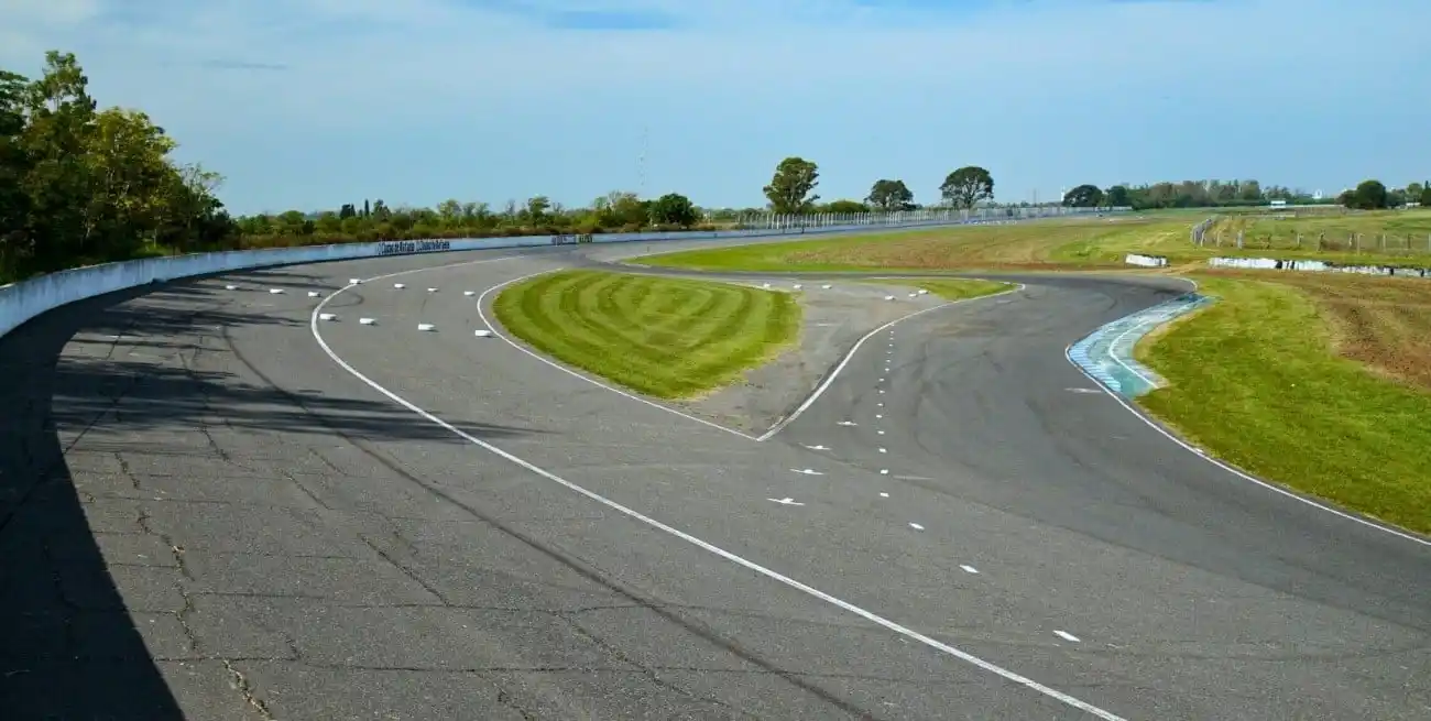 Rafaela es una de los pocos circuitos que se organiza la competencia de Turismo Carretera en Argentina sin la necesidad de recurrir a inversiones gubernamentales.