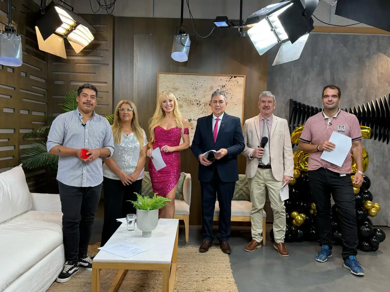 El Eco renueva su programación.