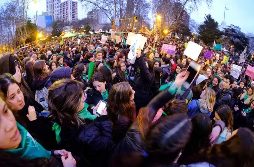 Rechazo al aborto: "Las luchas no terminan con una votación"